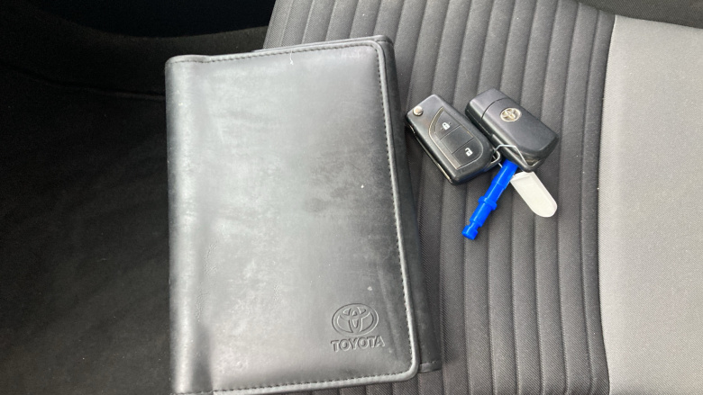 Toyota Yaris 1.5 VVT-i Icon 5dr Petrol Hatchback